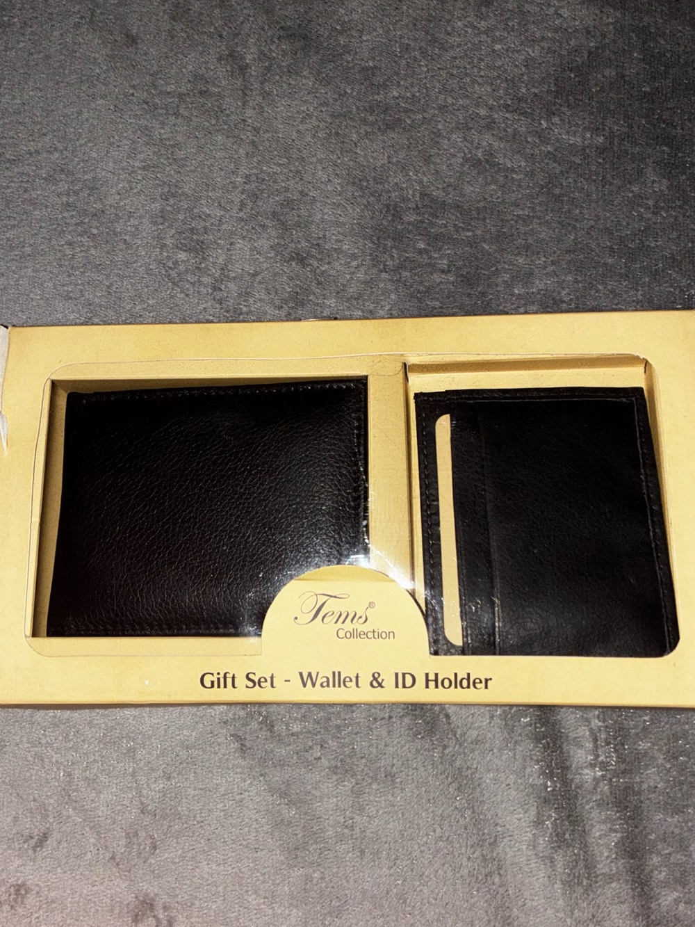 Fems  Collection Black Men's Wallet & ID Holder Gift Set